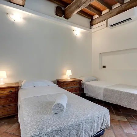 Lejlighed Anguillara 7a *